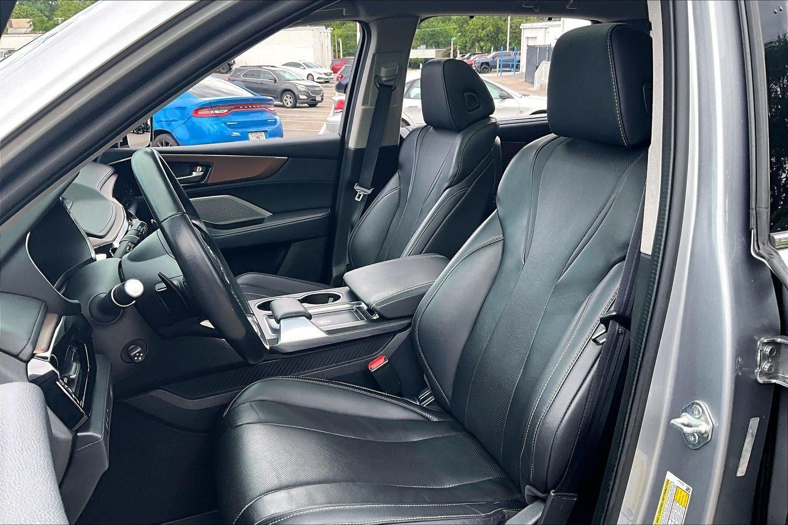 2022 Acura MDX w/Technology Package