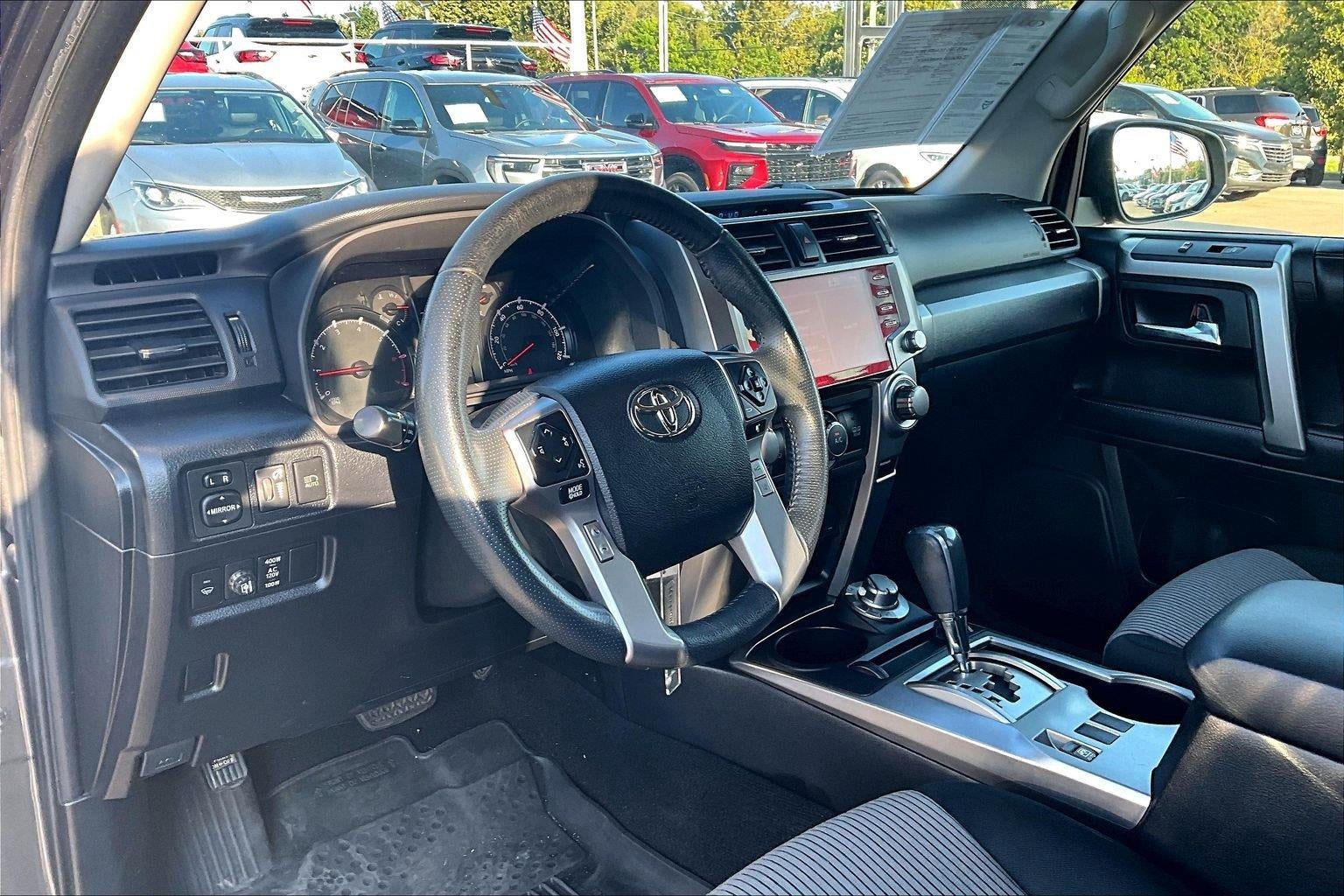 2020 Toyota 4Runner SR5