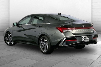2025 Hyundai Elantra Limited
