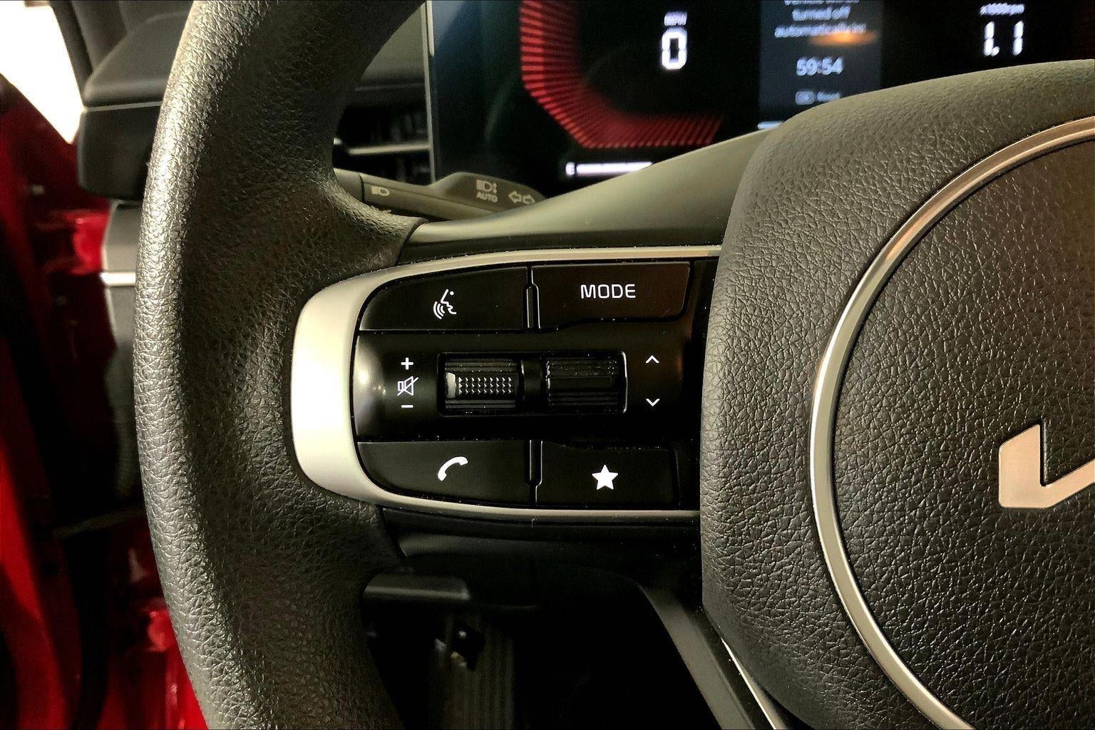 2025 Kia K5 LXS