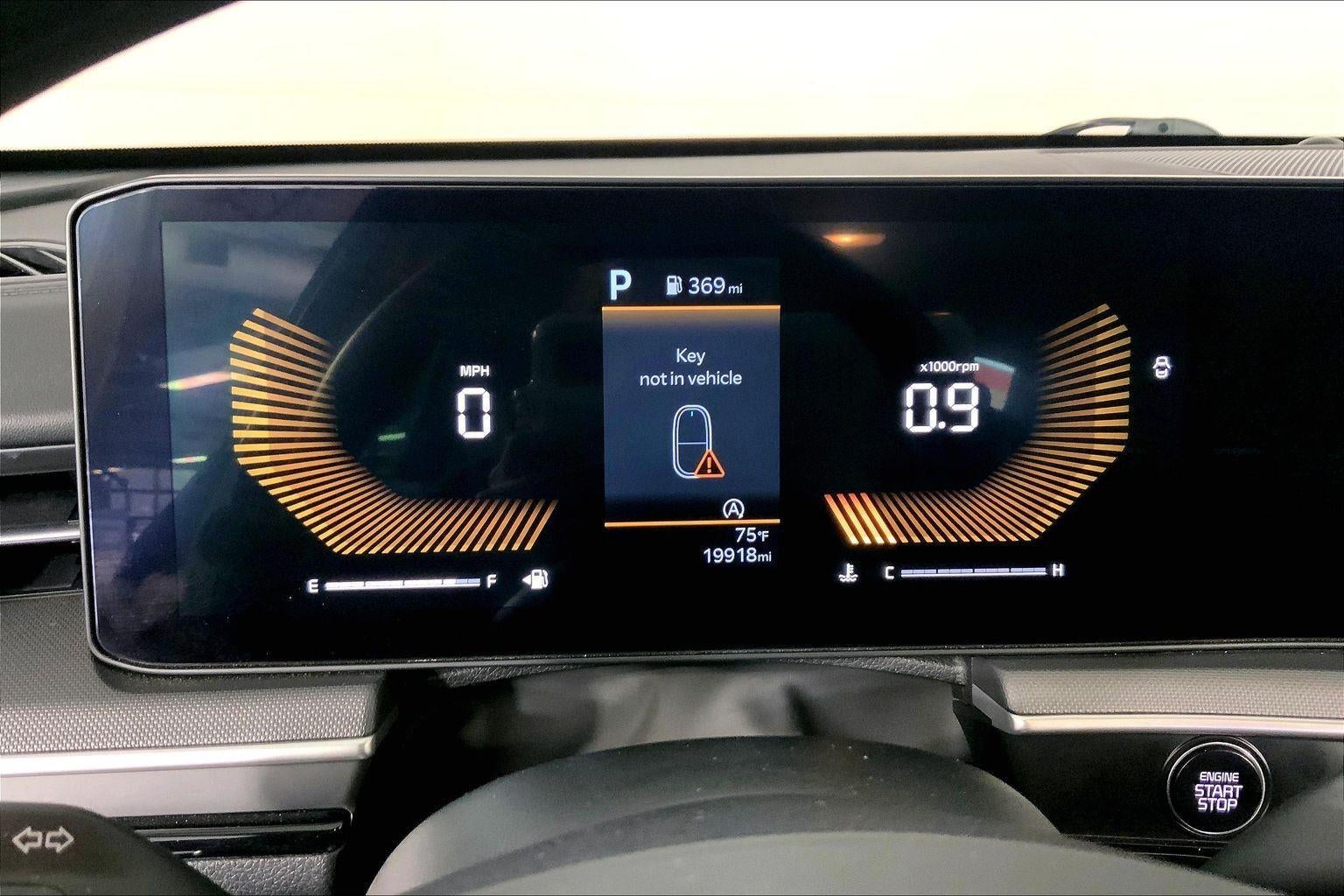 2025 Kia K5 LXS