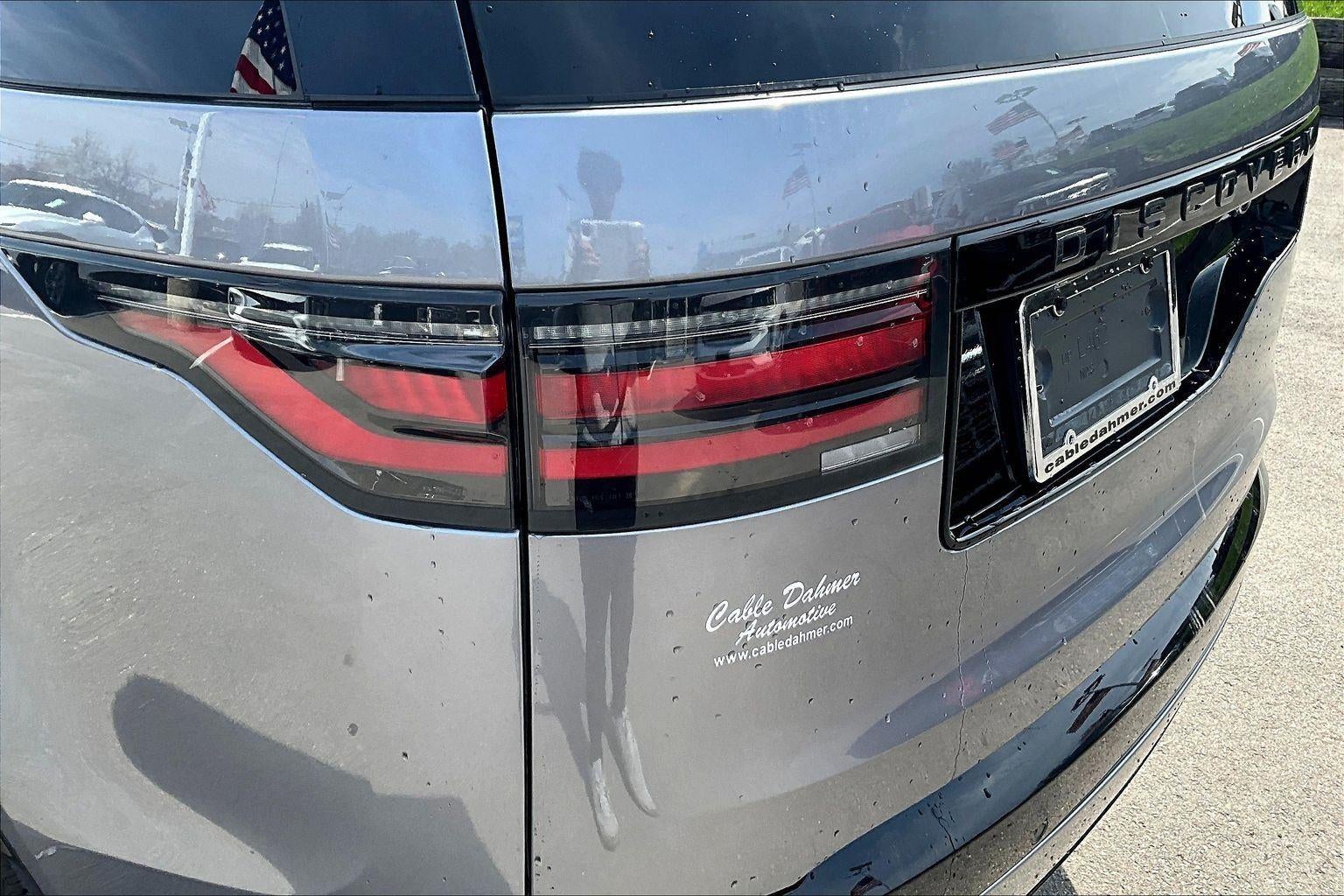 2021 Land Rover Discovery S R-Dynamic