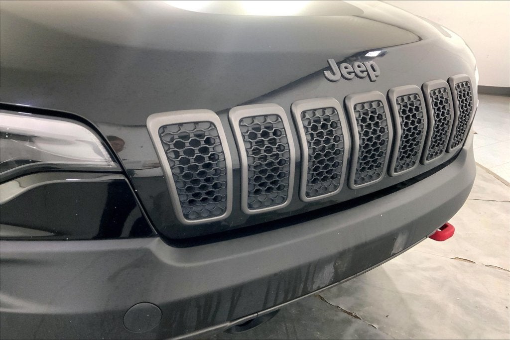 2022 Jeep Cherokee Trailhawk