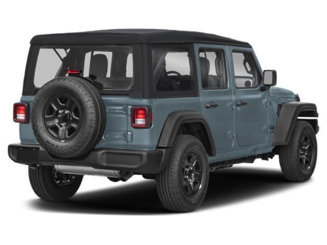 2024 Jeep Wrangler 4-Door Sahara 4x4