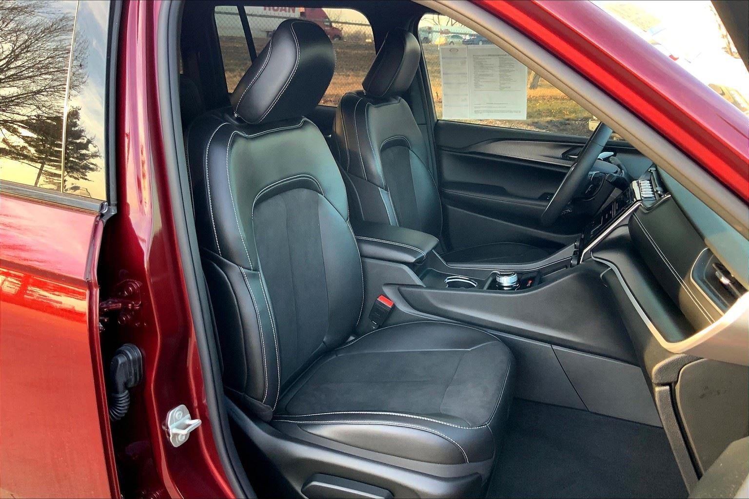 2023 Jeep Grand Cherokee Altitude X