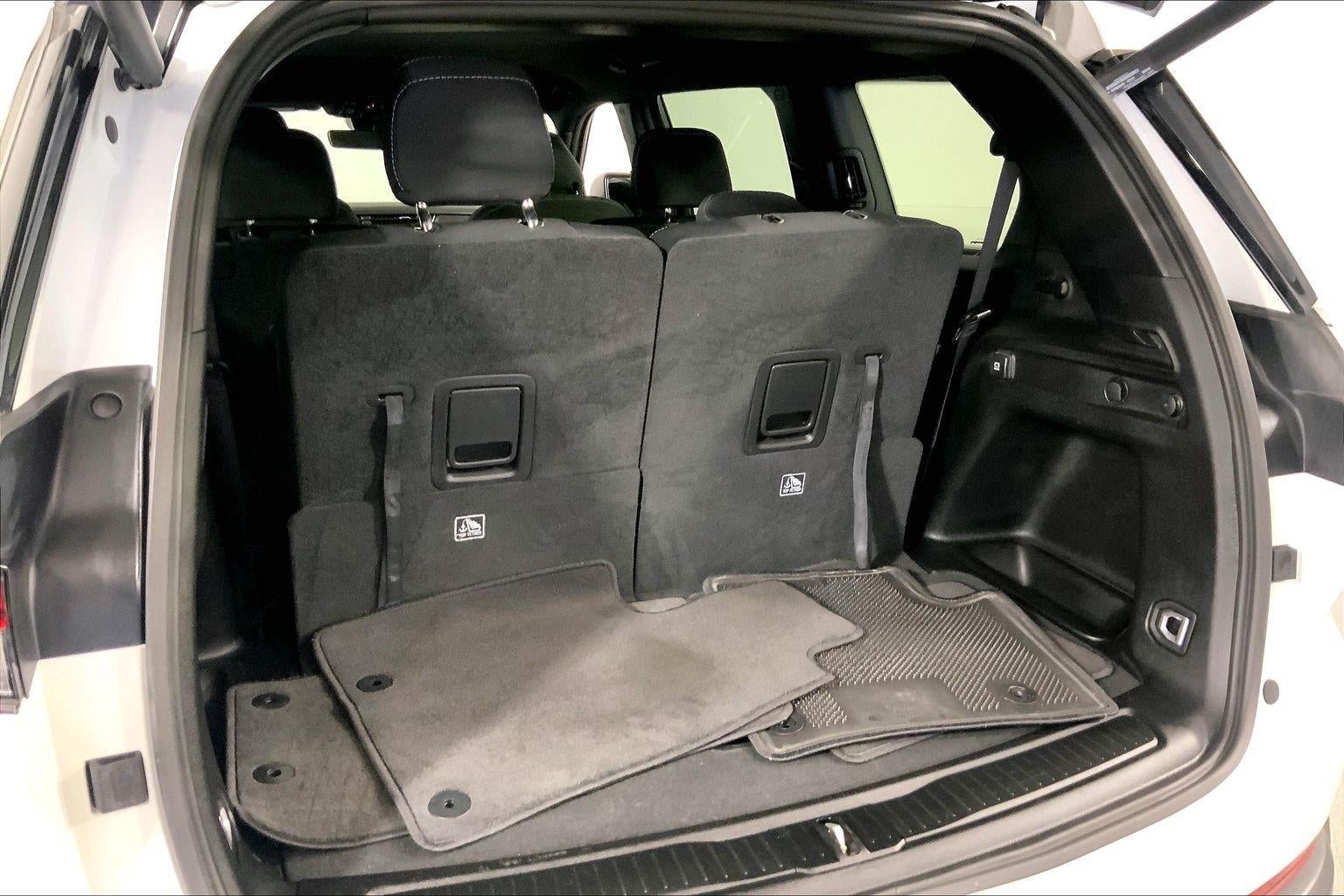 2025 Jeep Grand Cherokee L Laredo 4x4