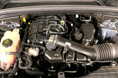 2025 Jeep Grand Cherokee L Laredo 4x4
