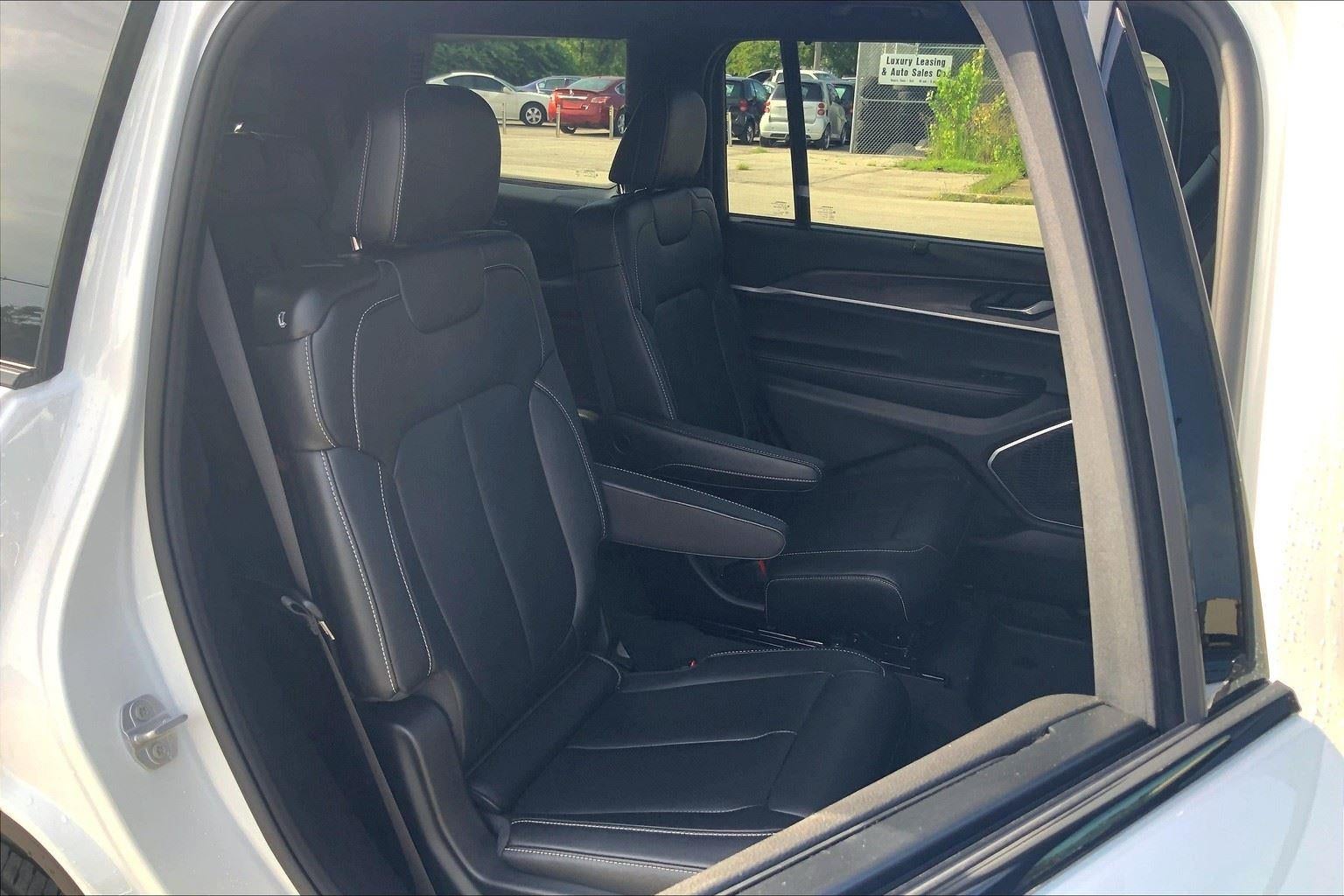 2025 Jeep Grand Cherokee L Limited 4x4