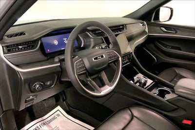 2025 Jeep Grand Cherokee L Limited 4x4