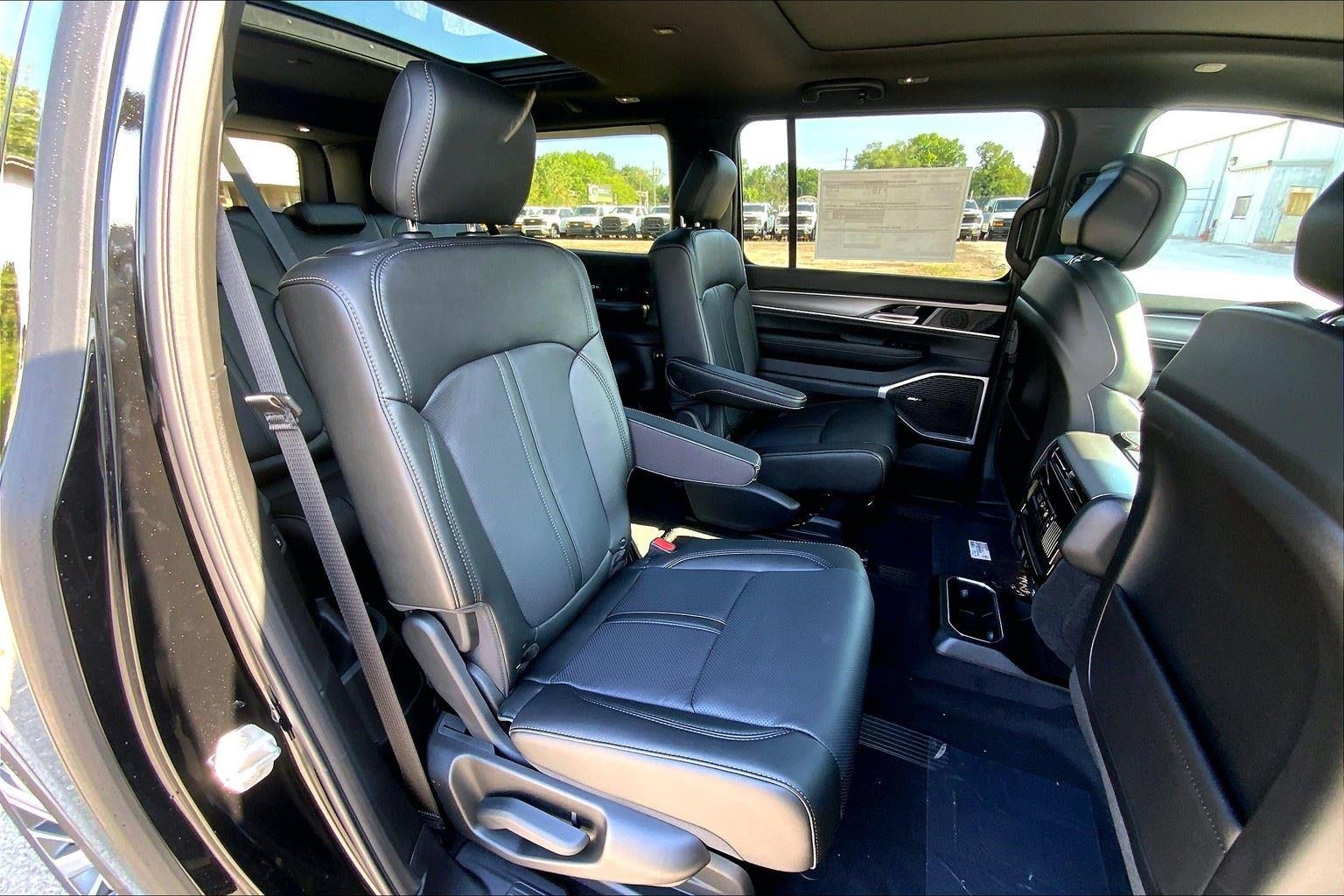 2025 Jeep Wagoneer L Series II Limited