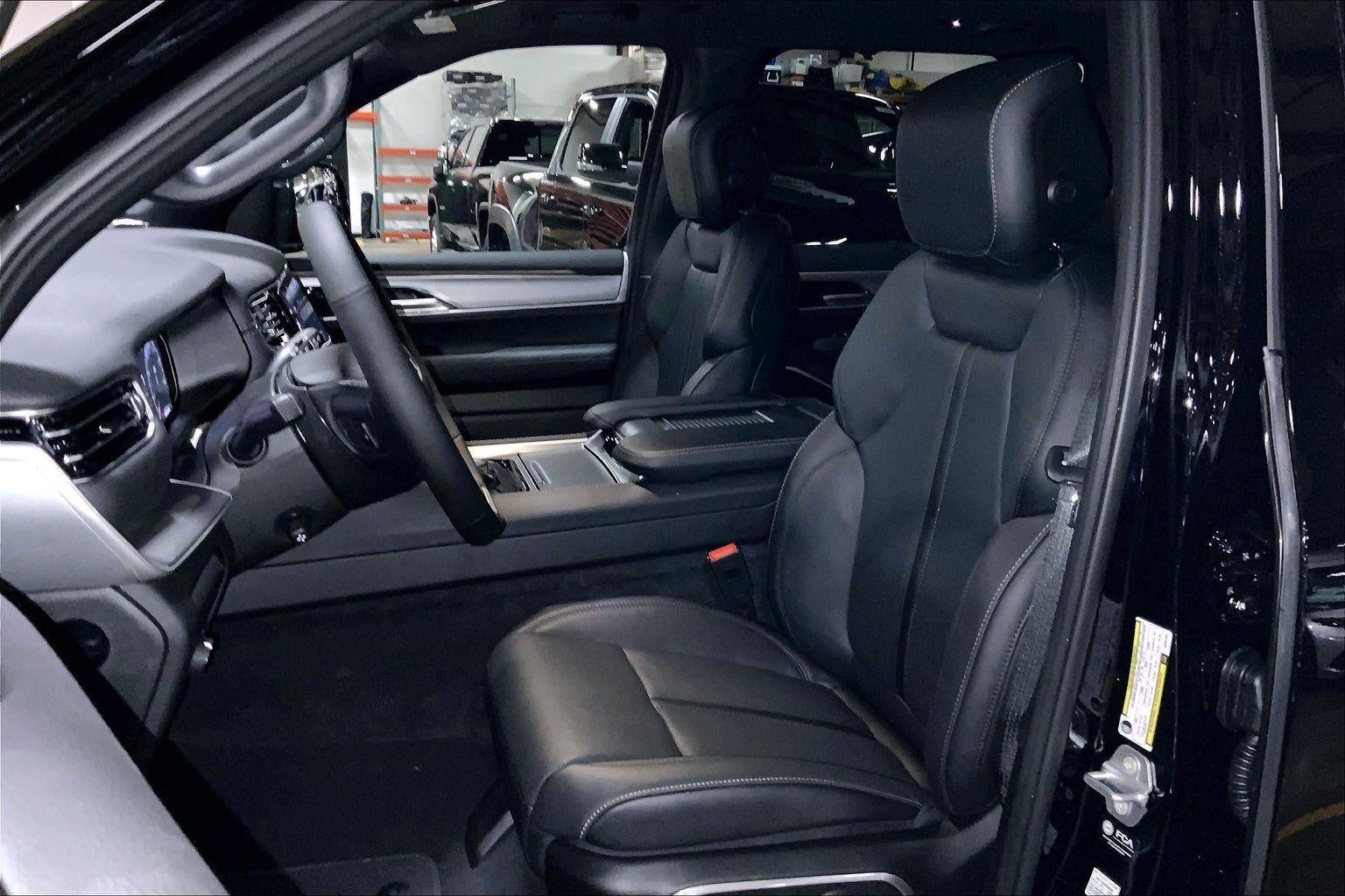 2025 Jeep Wagoneer L Series III Super