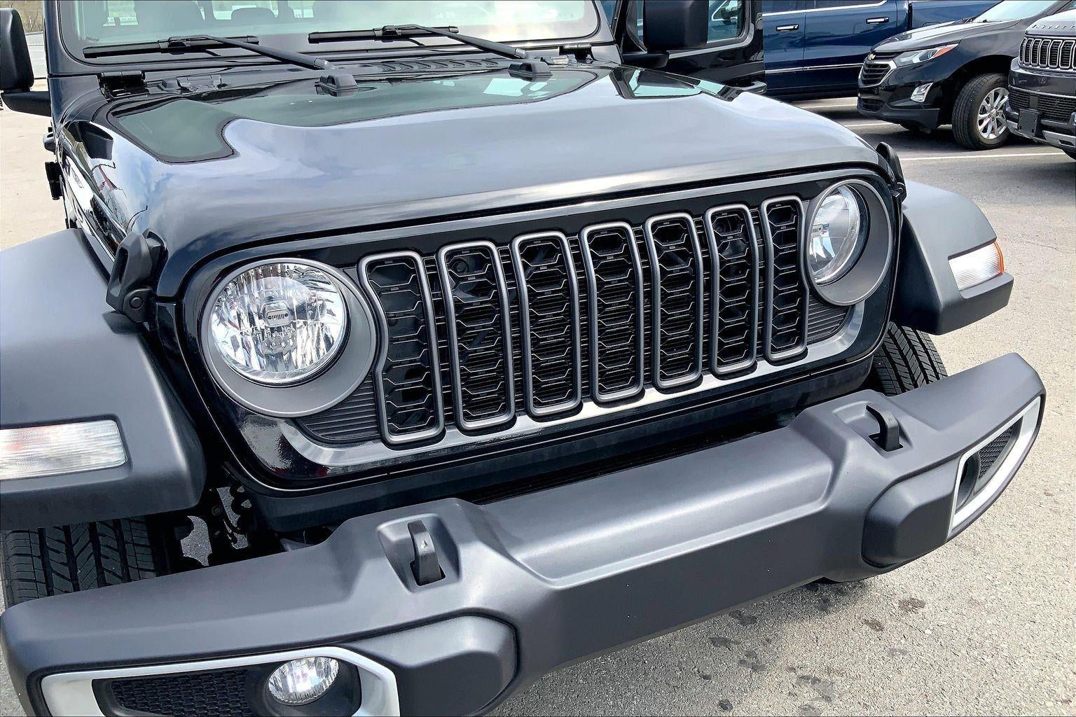 2024 Jeep Gladiator Sport