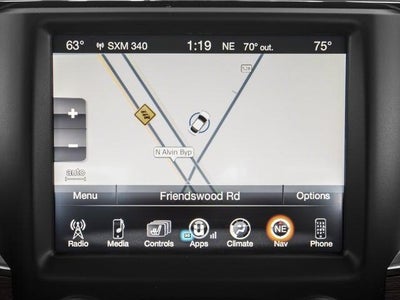 2017 RAM 1500 Laramie Crew Cab 4x4 5'7' Box