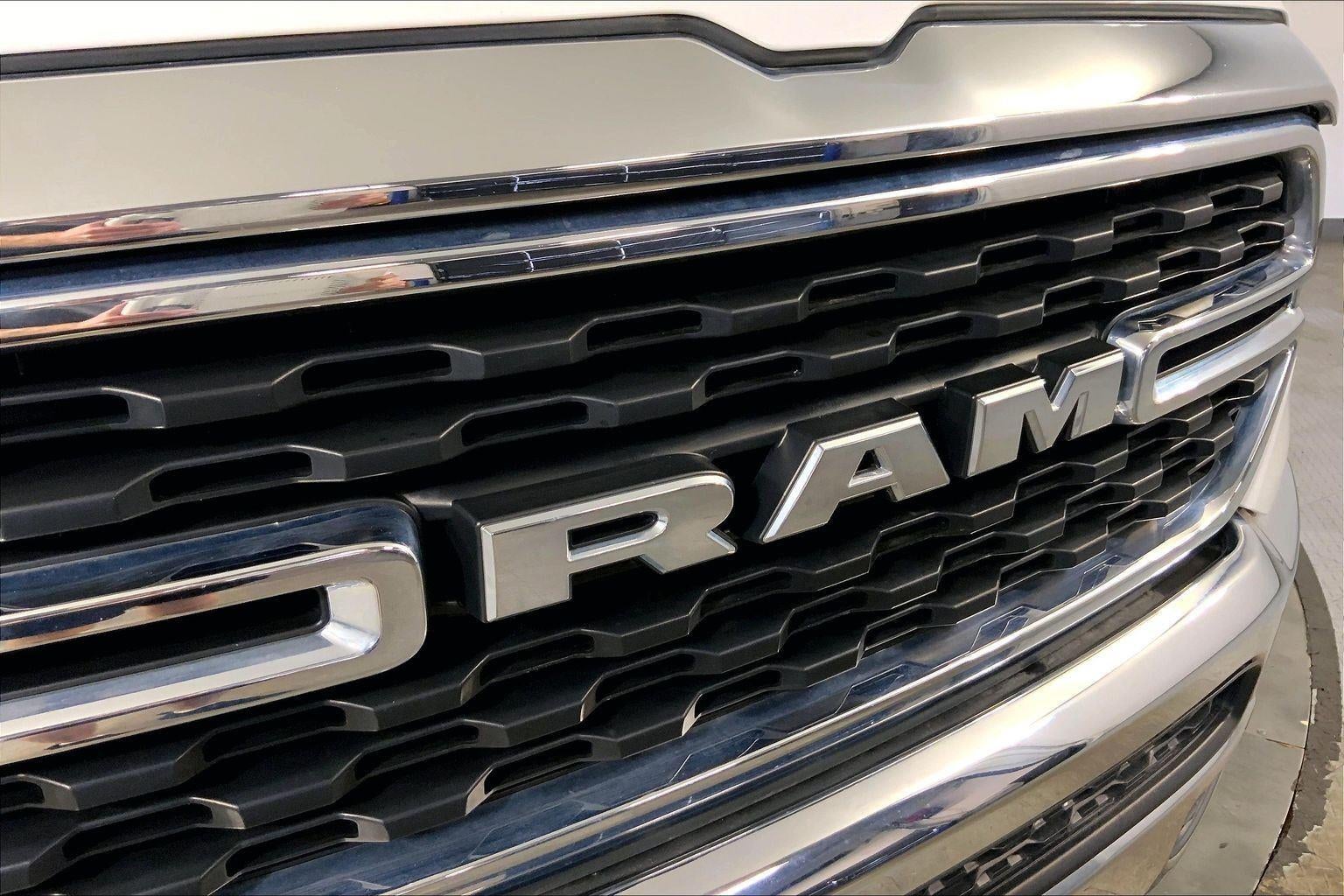 2023 RAM 1500 Big Horn Crew Cab 4x4 5'7' Box