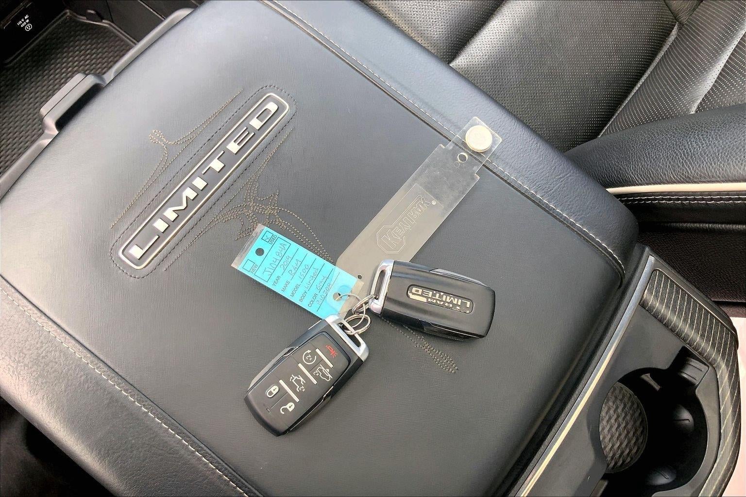 2019 RAM 1500 Limited Crew Cab 4x4 5'7' Box