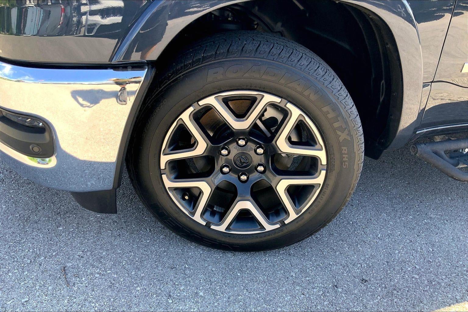 2025 RAM 1500 Laramie Crew Cab 4x4 5'7' Box