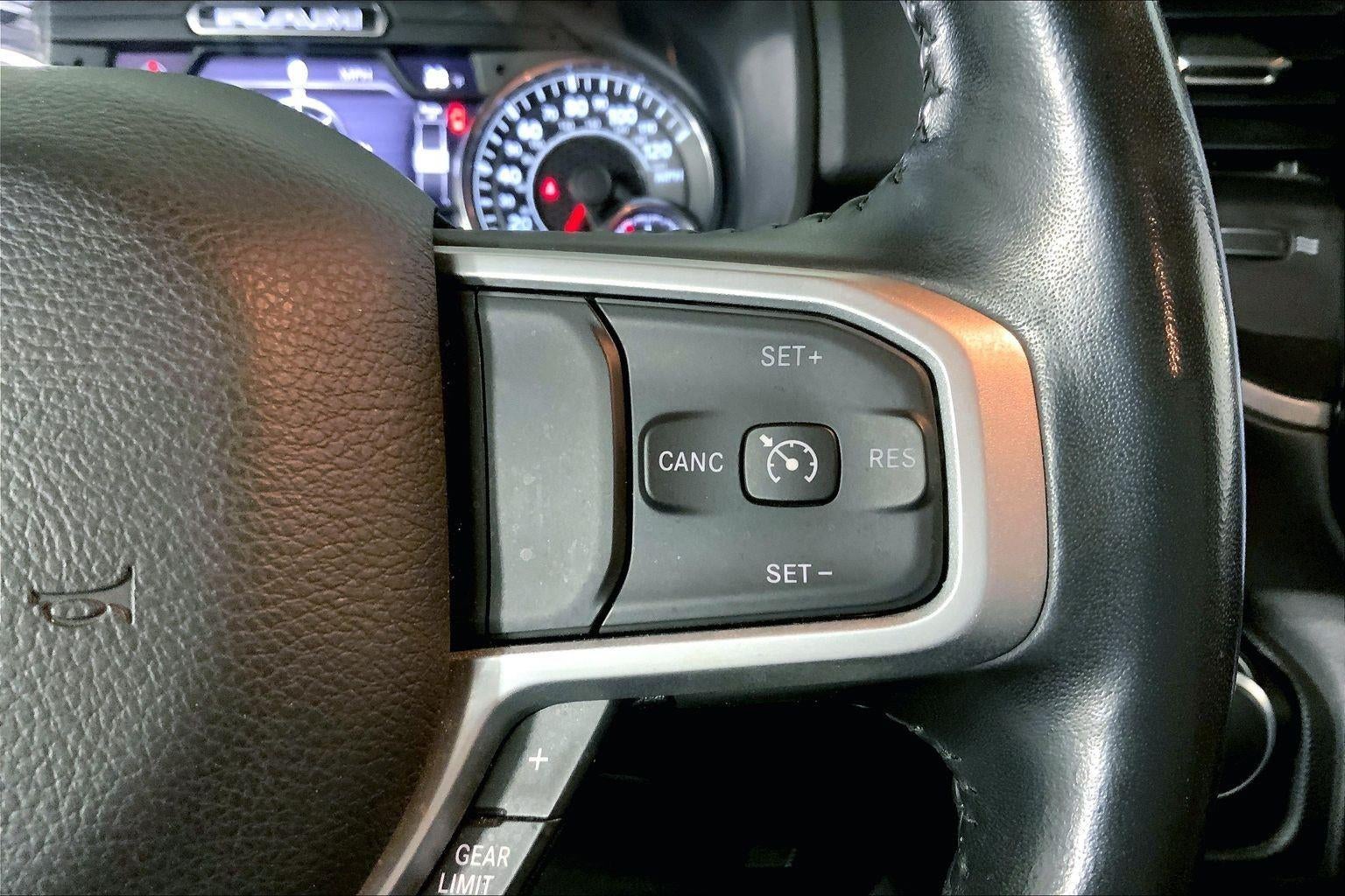 2023 RAM 1500 Big Horn Crew Cab 4x4 6'4' Box