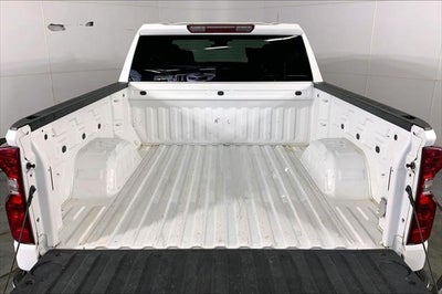 2022 Chevrolet Silverado 1500 4WD Crew Cab Short Bed Custom