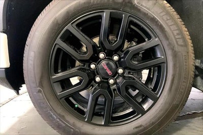 2022 GMC Sierra 1500 4WD Crew Cab Short Box Elevation
