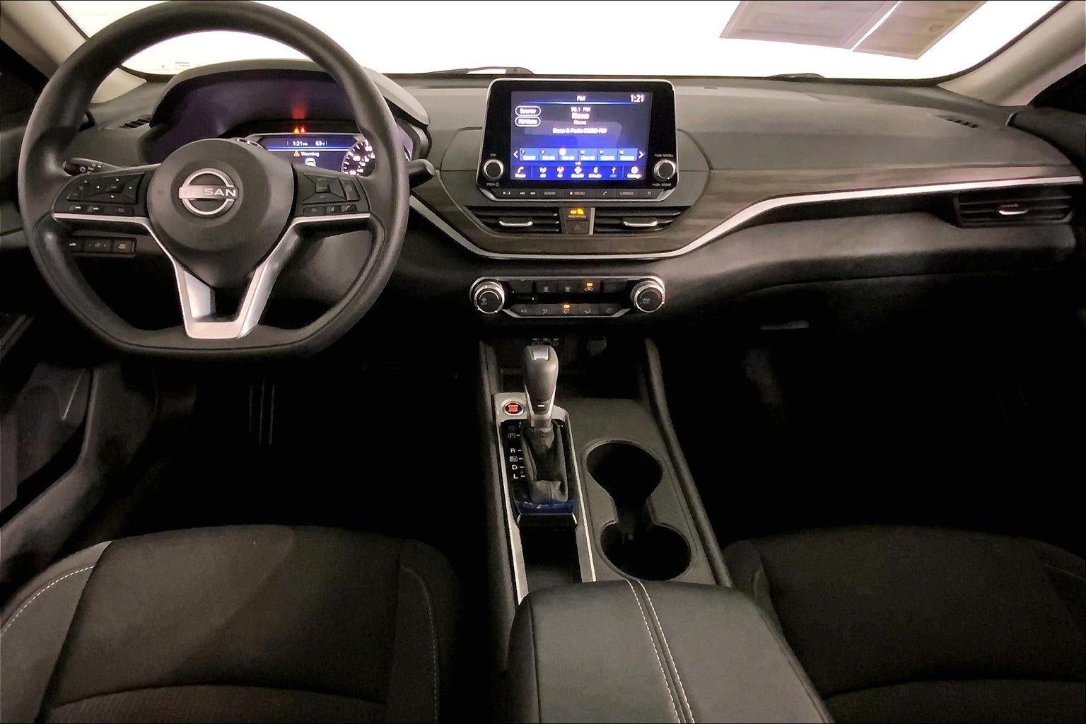 2025 Nissan Altima SV FWD