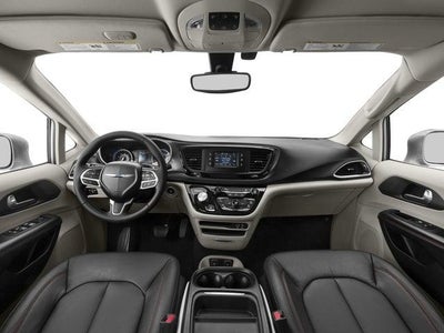 2017 Chrysler Pacifica Touring Plus