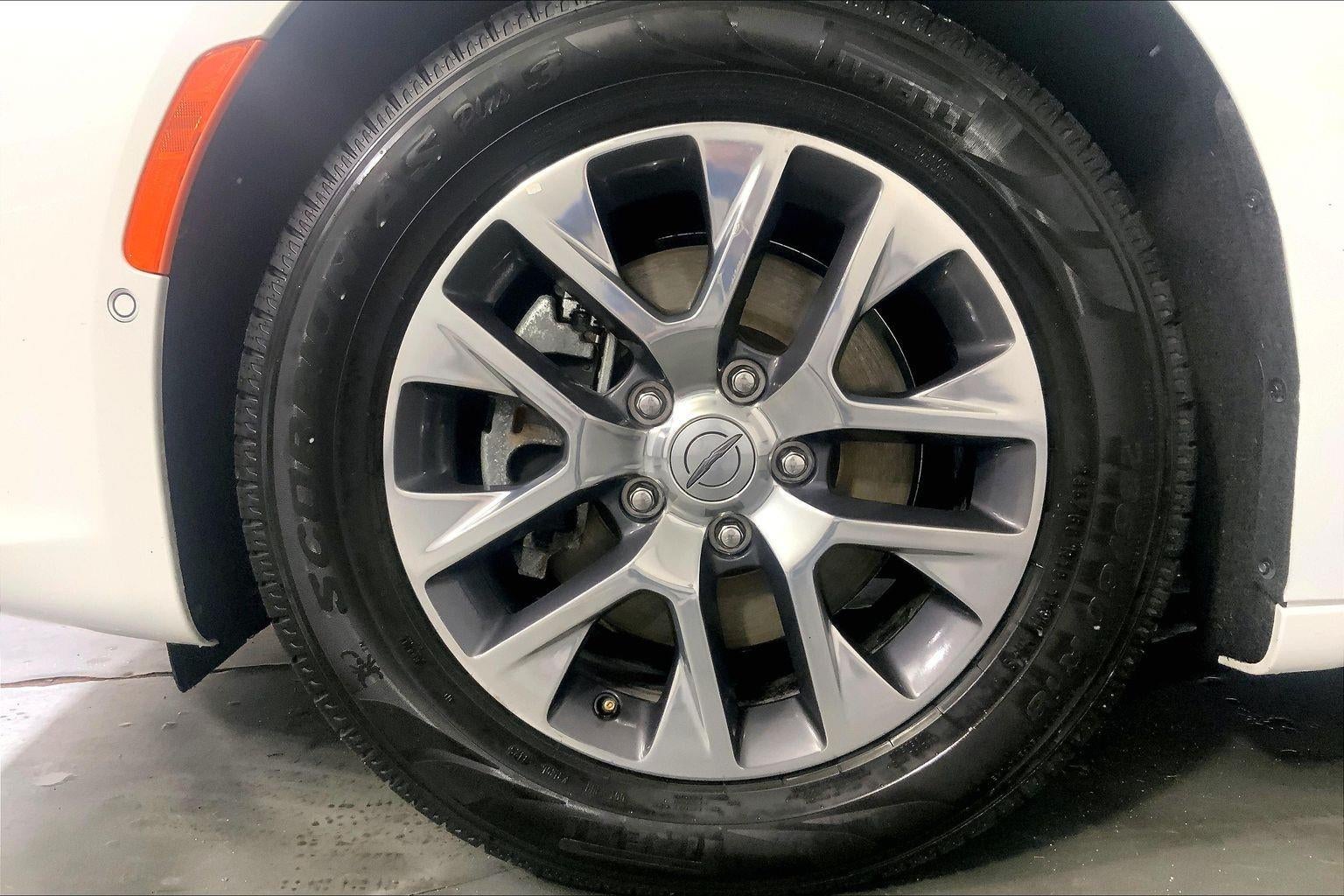 2023 Chrysler Pacifica Hybrid Pinnacle