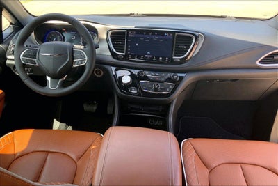 2024 Chrysler Pacifica Pinnacle