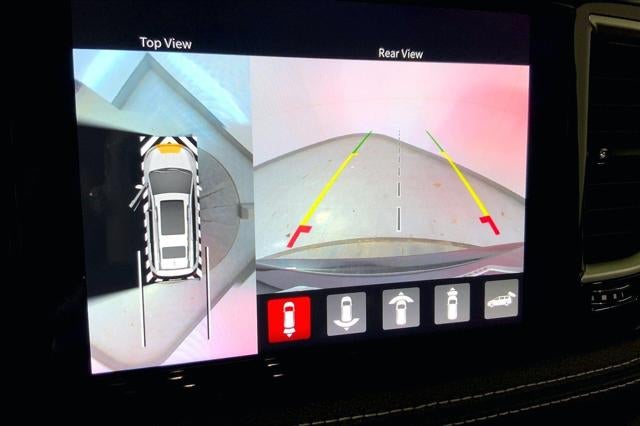 2024 Chrysler Pacifica Limited AWD