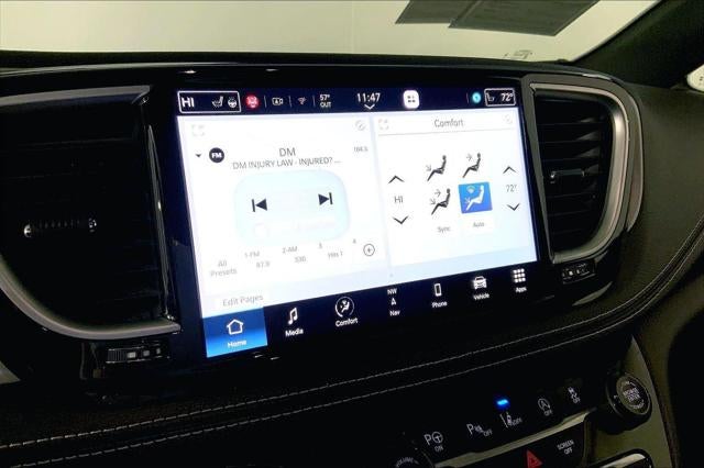 2024 Chrysler Pacifica Limited AWD