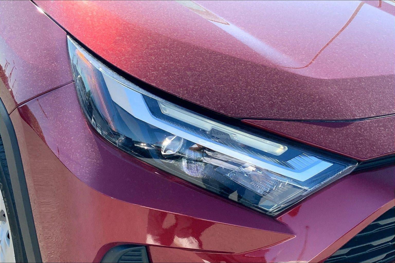 2023 Toyota RAV4 LE
