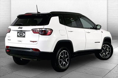 2025 Jeep Compass Trailhawk 4x4