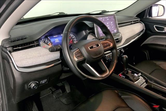 2022 Jeep Compass Latitude Lux 4x4