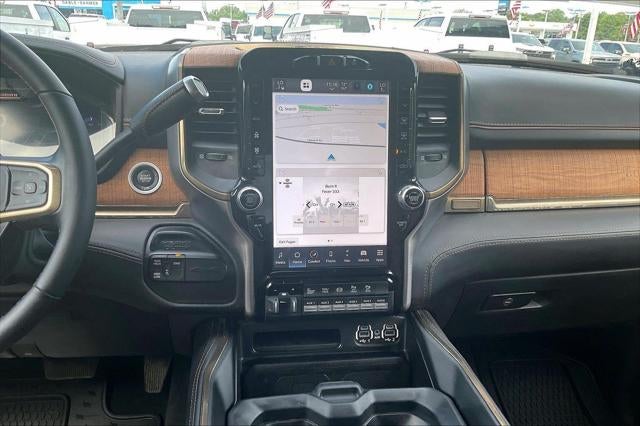 2023 RAM 3500 Limited Longhorn Crew Cab 4x4 8' Box