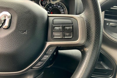 2019 RAM 2500 Tradesman Crew Cab 4x4 6'4' Box
