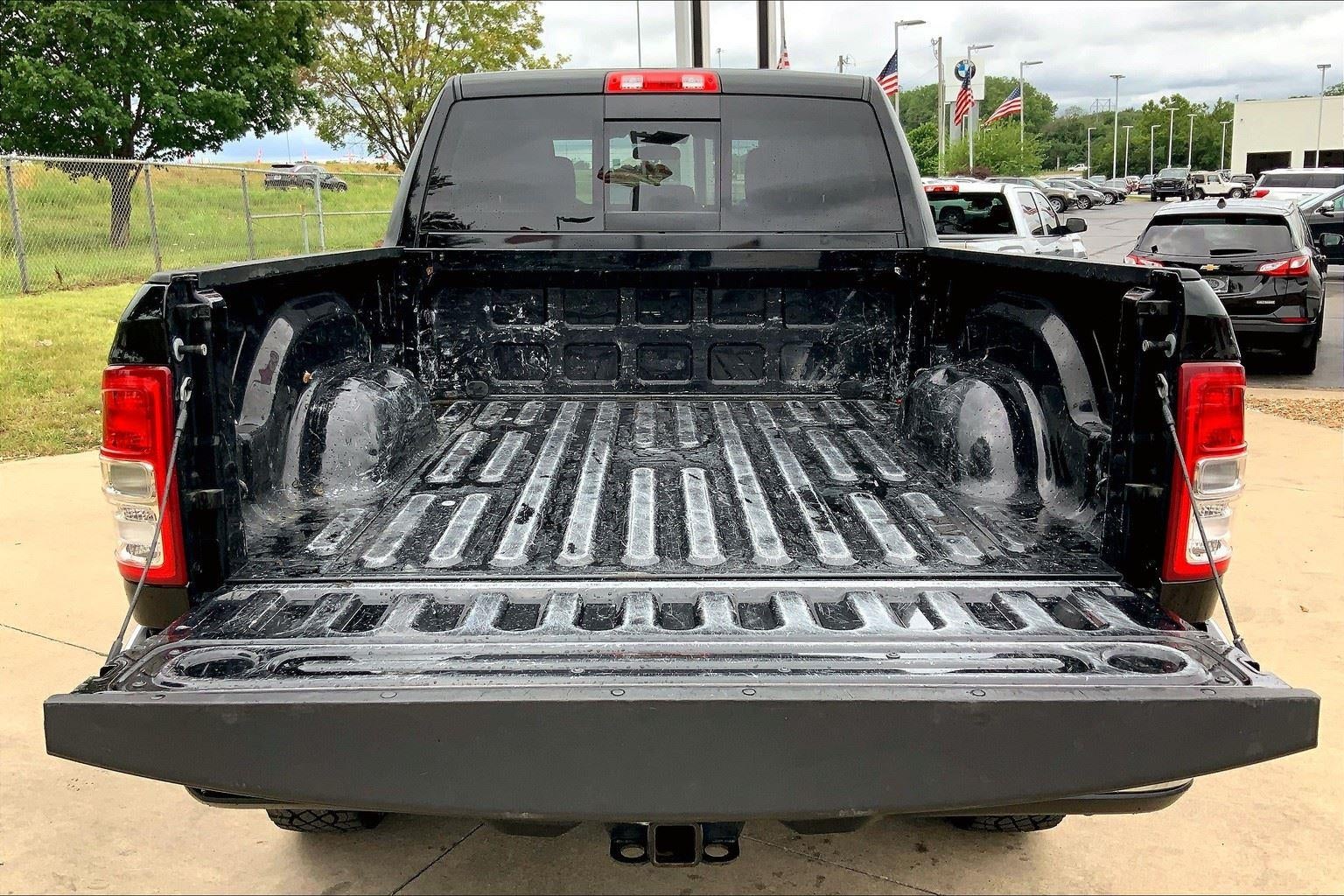 2019 RAM 2500 Tradesman Crew Cab 4x4 6'4' Box