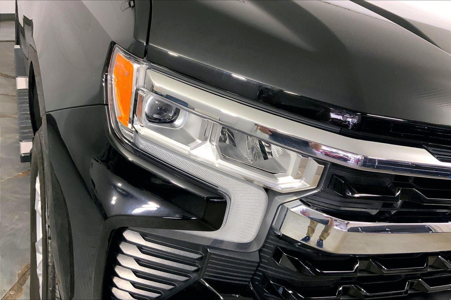 2023 Chevrolet Silverado 1500 4WD Crew Cab Short Bed LT with 2FL