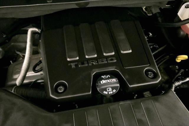 2023 Chevrolet Silverado 1500 4WD Crew Cab Short Bed LT with 2FL