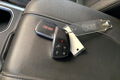 2023 GMC Sierra 1500 4WD Crew Cab Short Box SLT