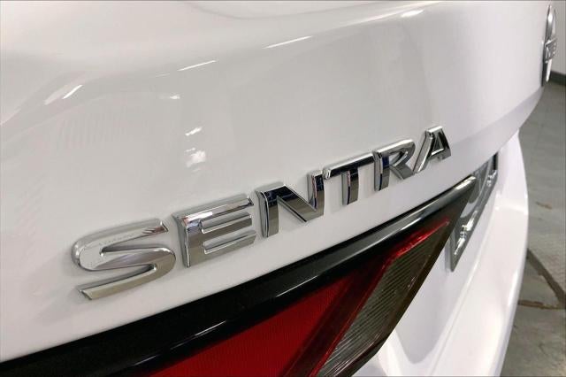 2024 Nissan Sentra SV Xtronic CVT