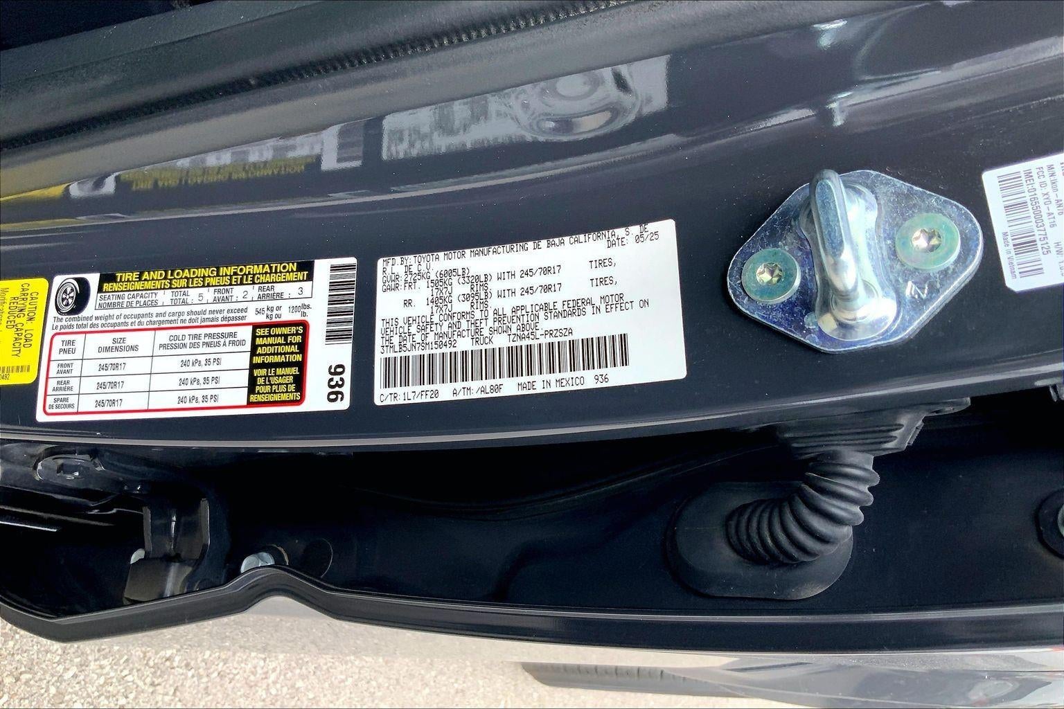 2025 Toyota Tacoma SR5