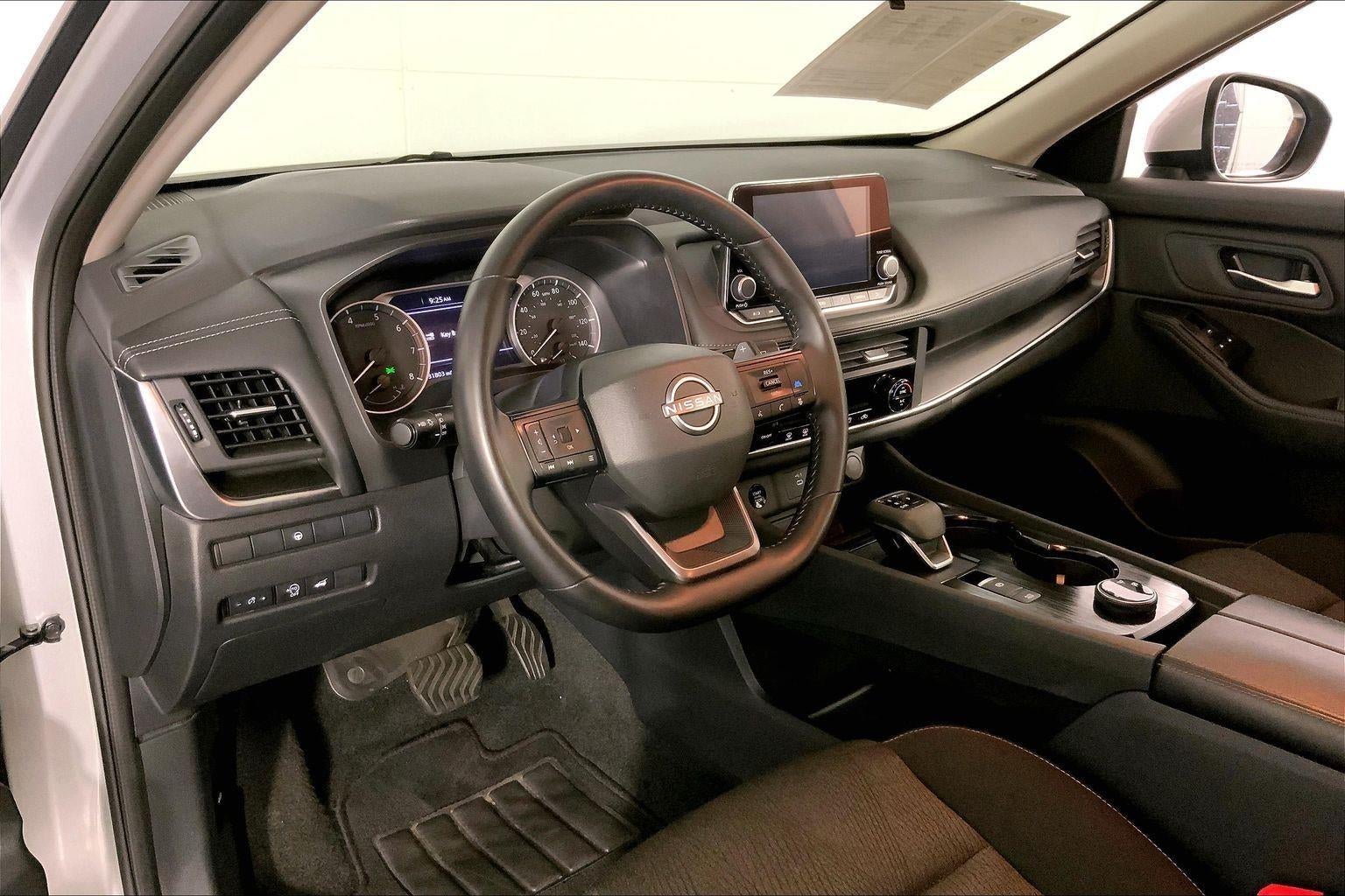 2025 Nissan Rogue SV Intelligent AWD