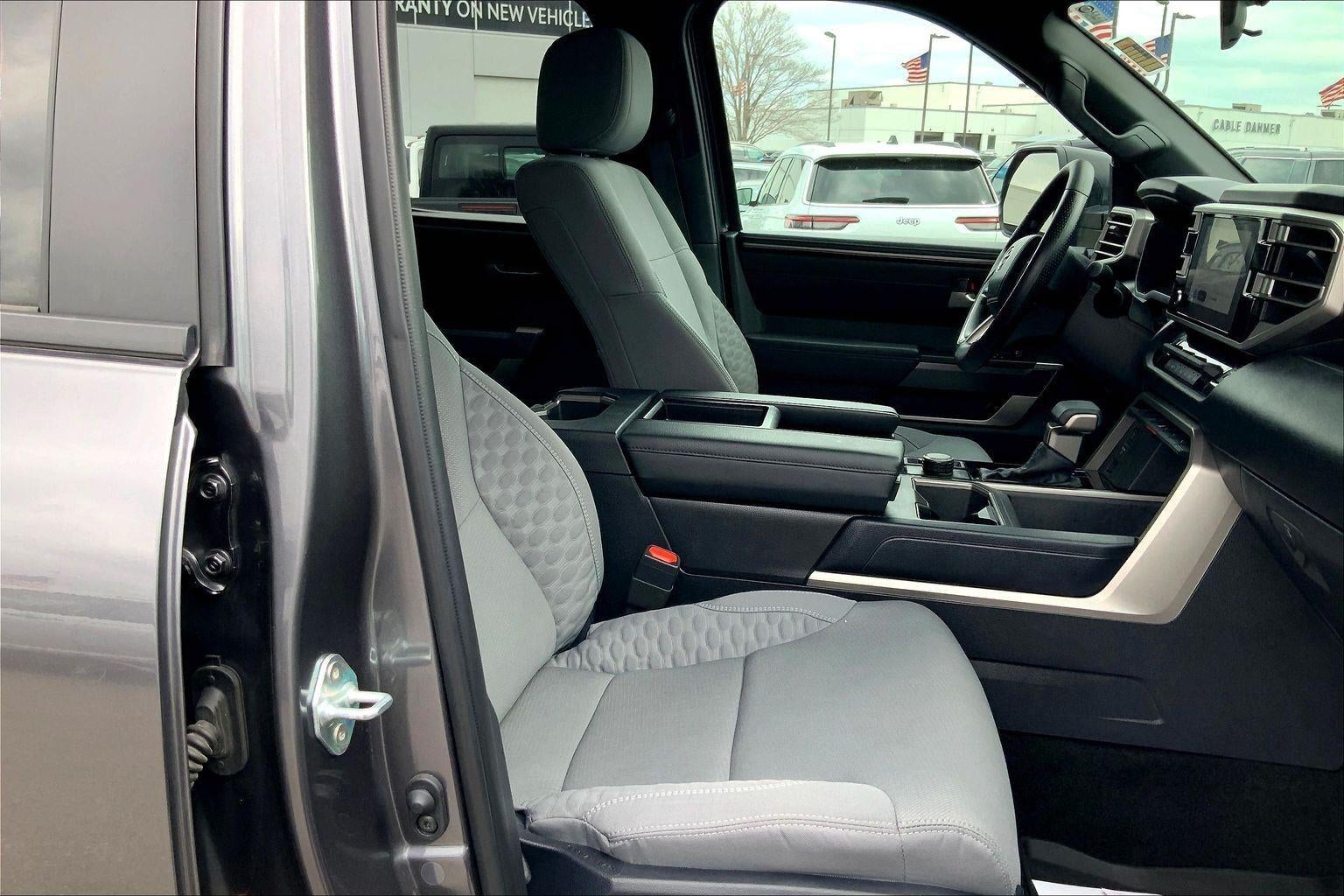 2025 Toyota Tundra SR5
