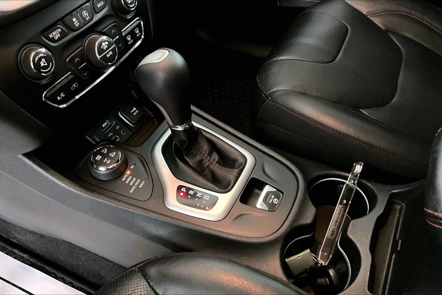 2017 Jeep Cherokee Trailhawk L Plus