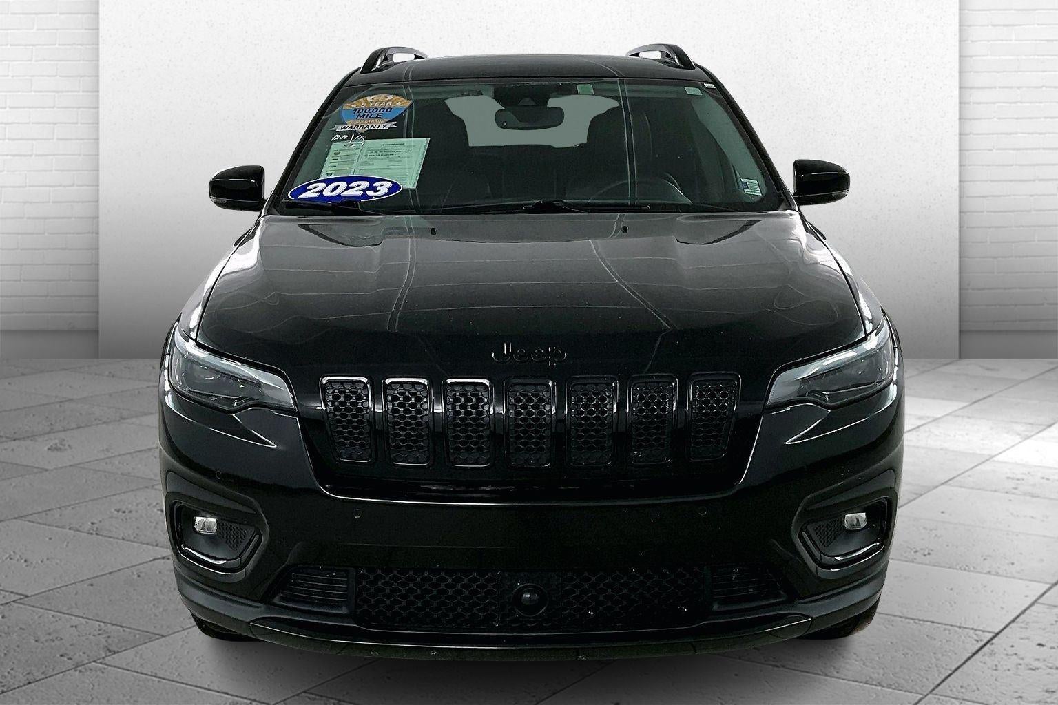 2023 Jeep Cherokee Altitude Lux