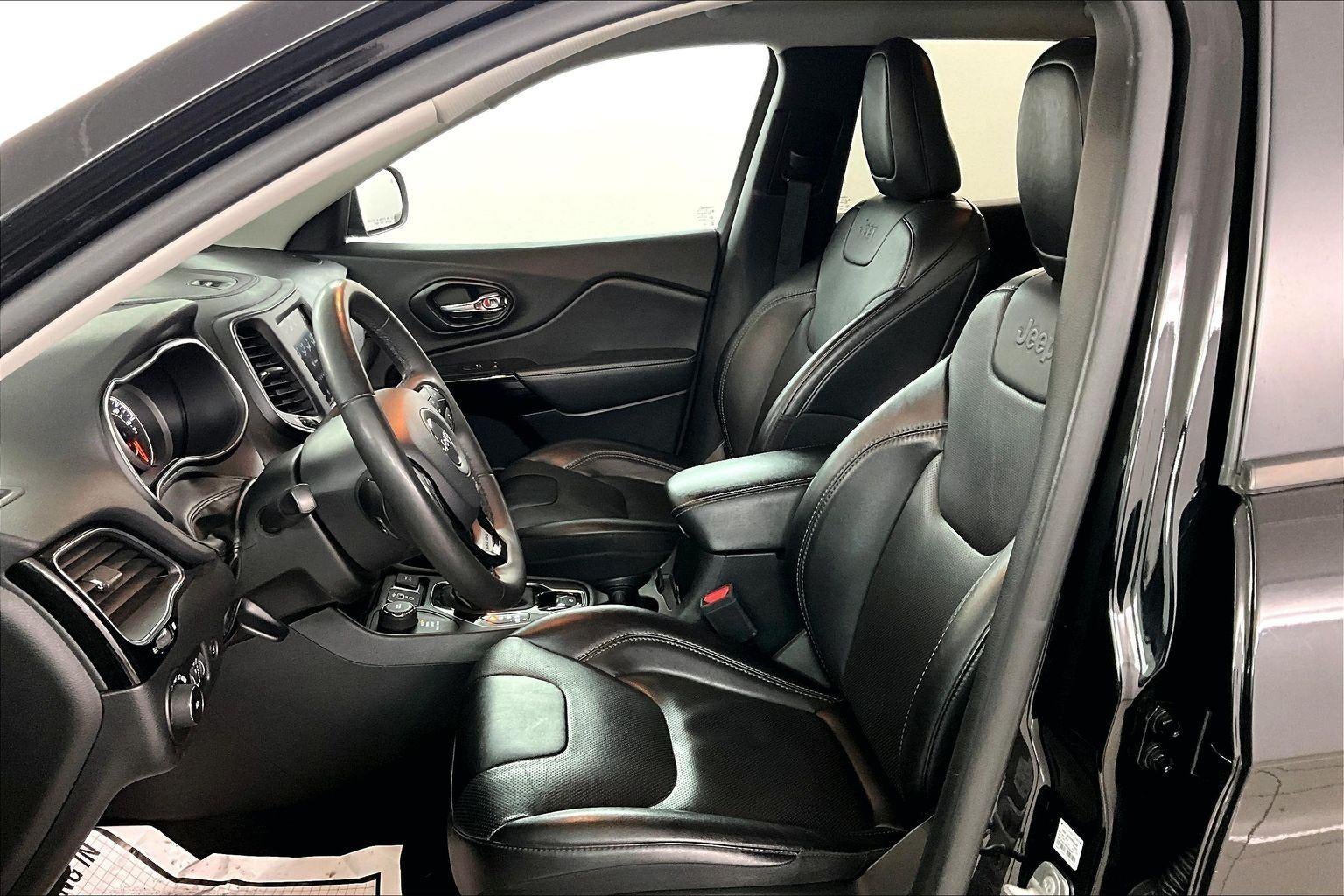 2023 Jeep Cherokee Altitude Lux