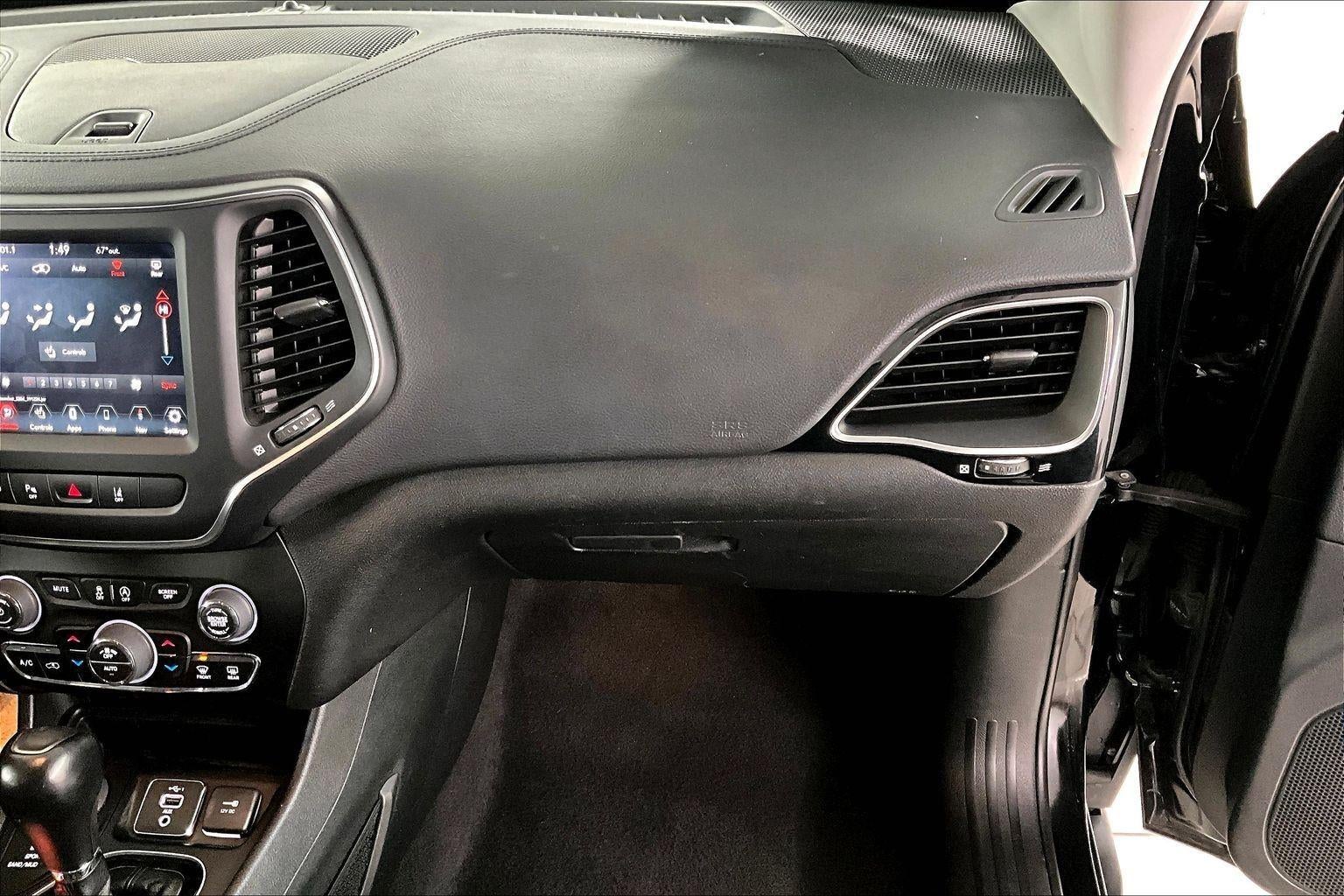 2023 Jeep Cherokee Altitude Lux