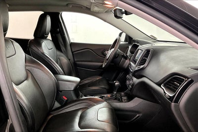 2023 Jeep Cherokee Altitude Lux