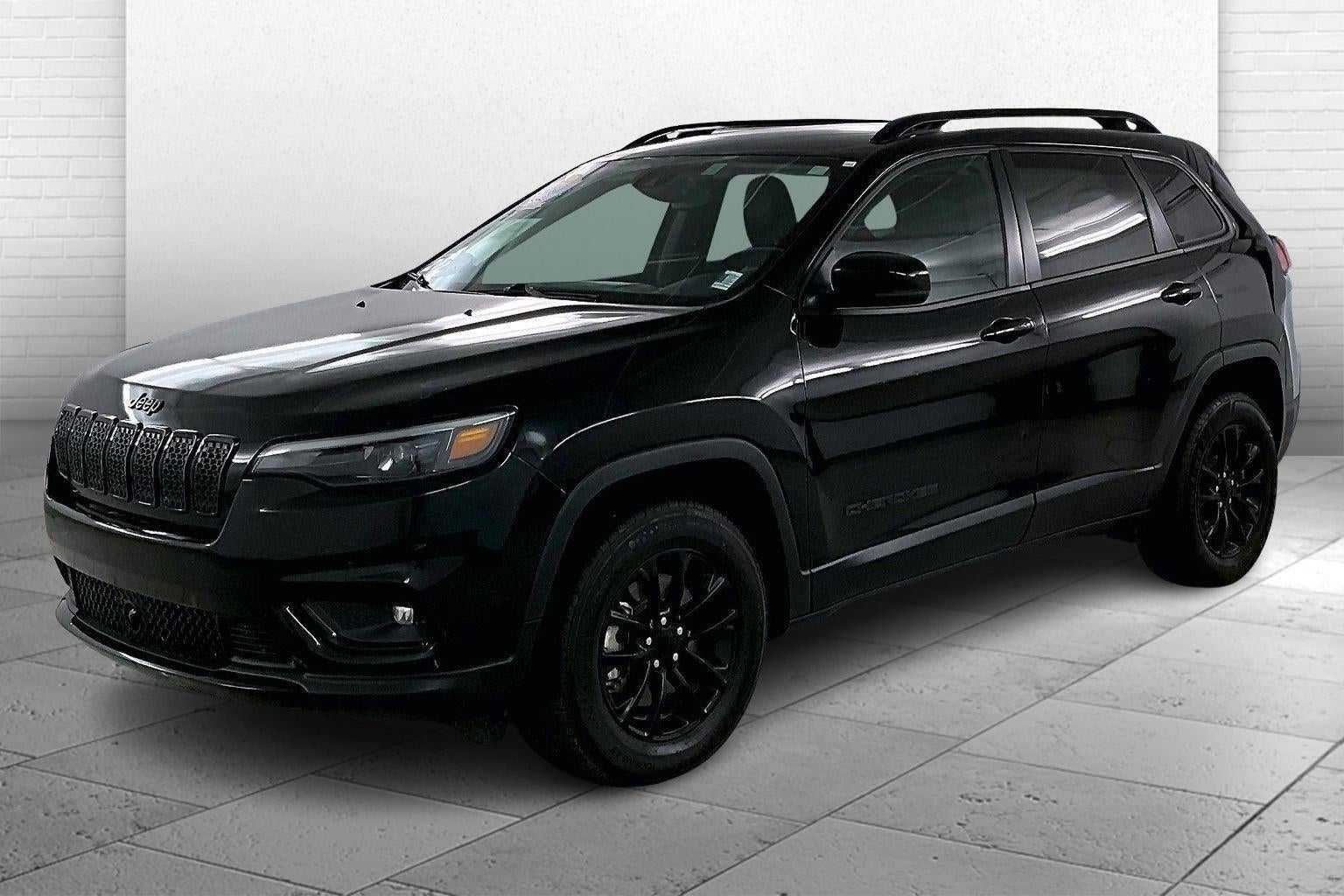 2023 Jeep Cherokee Altitude Lux