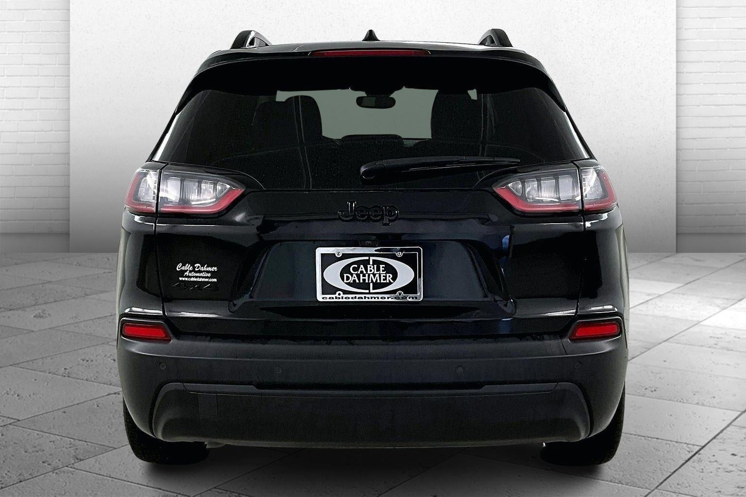 2023 Jeep Cherokee Altitude Lux