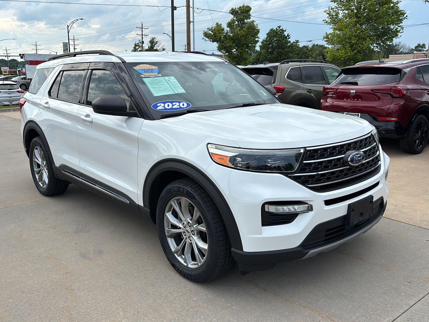 2020 Ford Explorer XLT 4WD's photo
